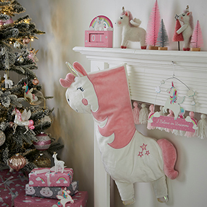 Give your child’s bedroom a Christmas makeover